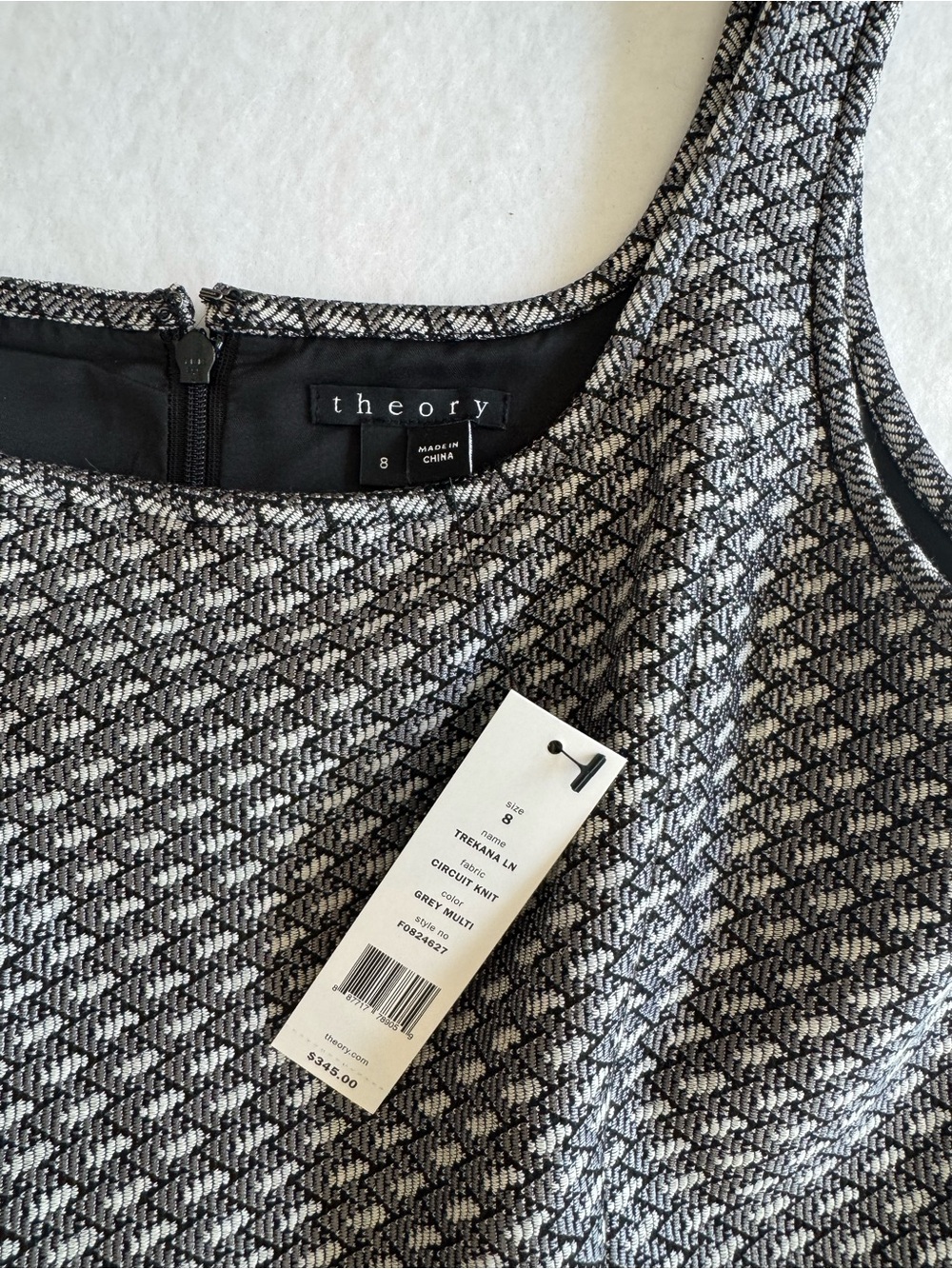 Theory Trekana Circuit Knit Dress NWT Size 8 - Picture 4 of 6